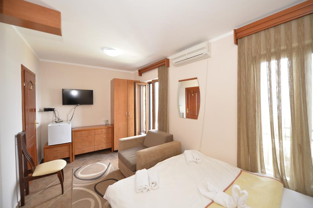 Hotel Anderba Krasići Extérieur photo
